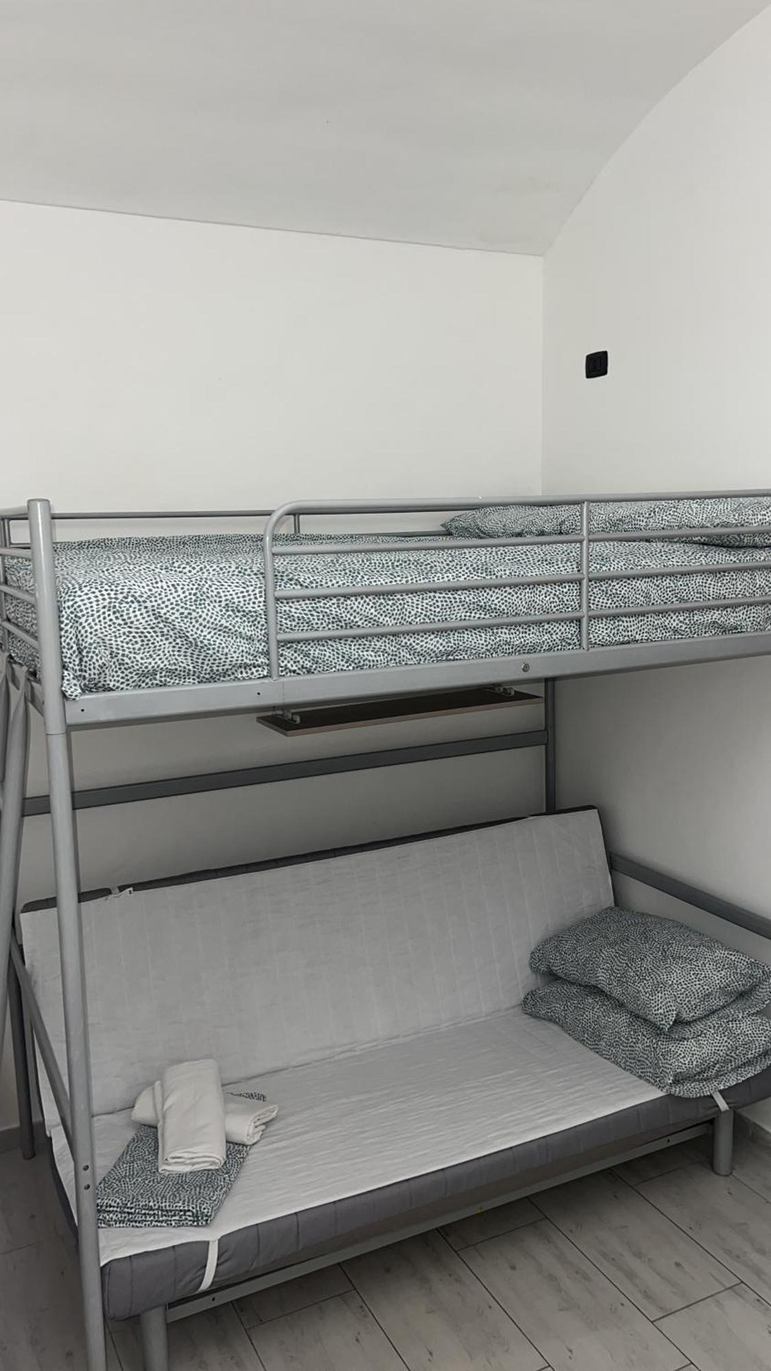 Bed2Go Brescia Apartment Turin Exterior photo